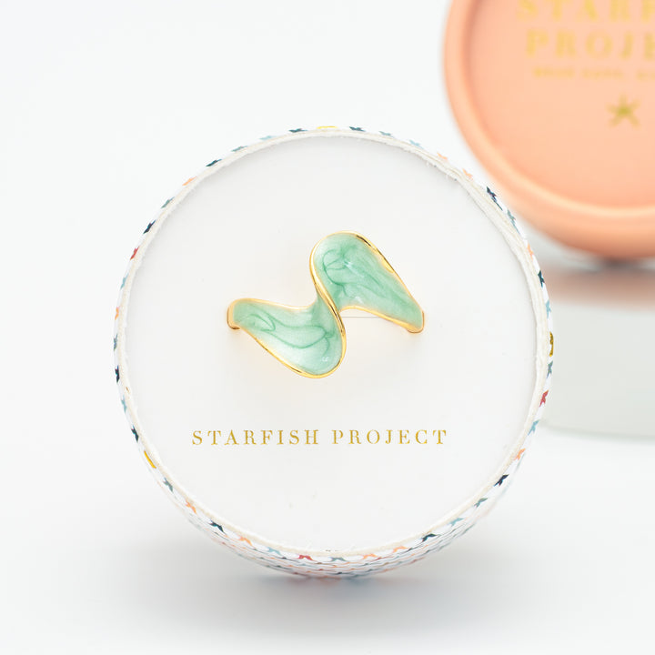 Ribbon of Light Ring in Mint