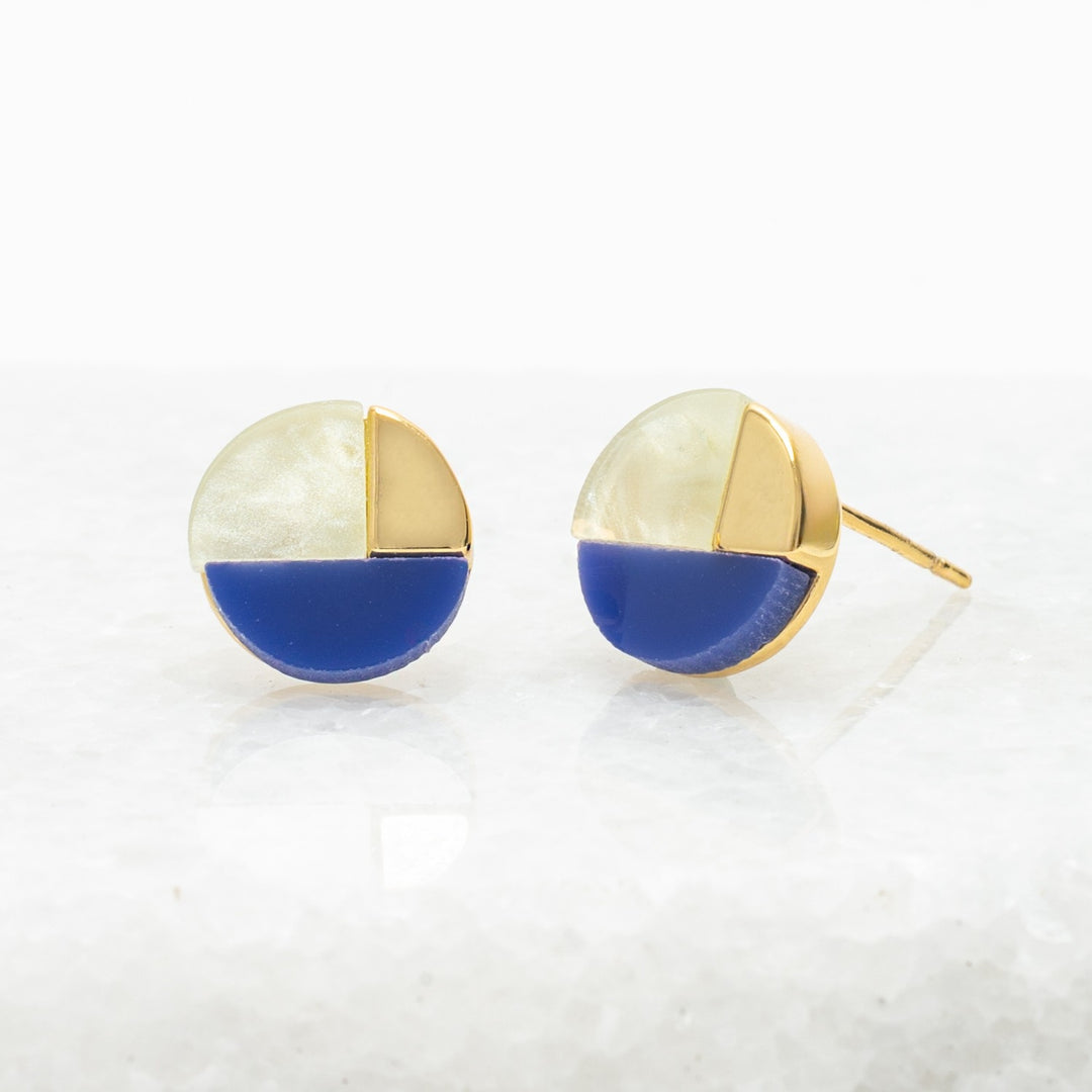 Radiant Horizon Studs