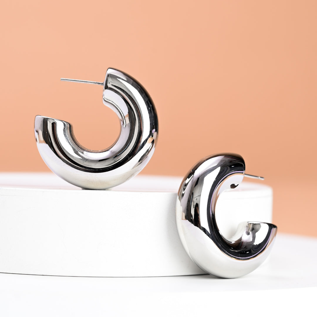 Bold & Bright Puff C Hoop Earrings in Silver