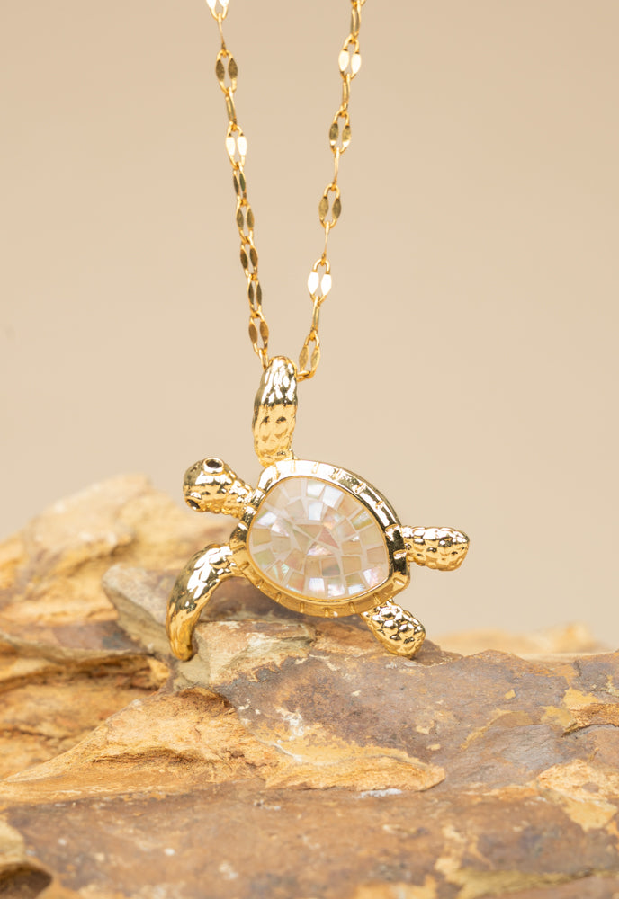 Turtle Necklace in Mother of Pearl