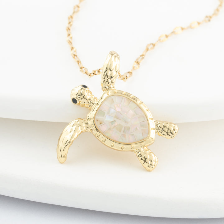 Turtle Necklace in Mother of Pearl