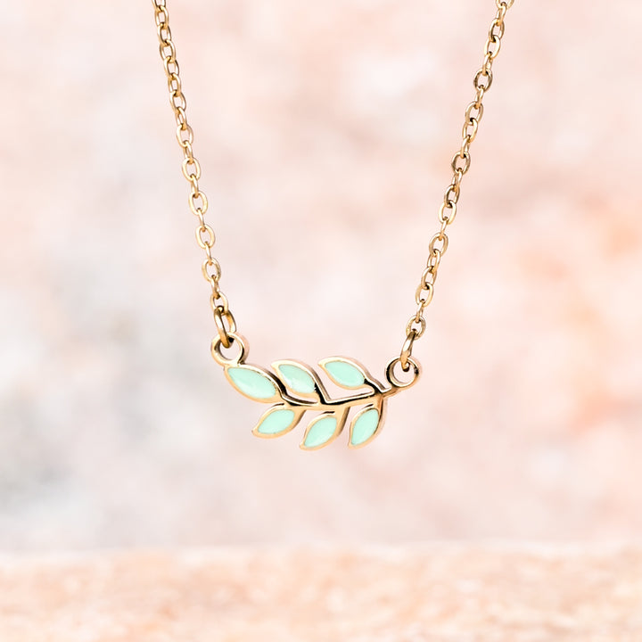 Rowen Leaf Necklace in Mint