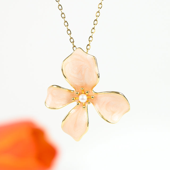 Hope in Bloom Necklace in Misty Rose