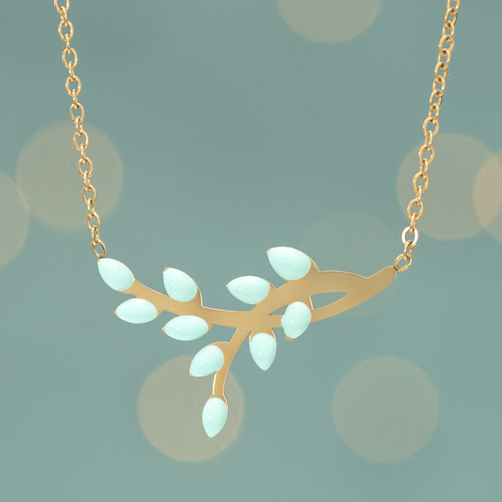 Shared Hope Leaf Necklace in Mint