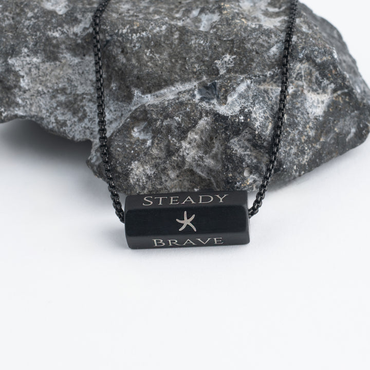 The Pillar Necklace – Matte Black