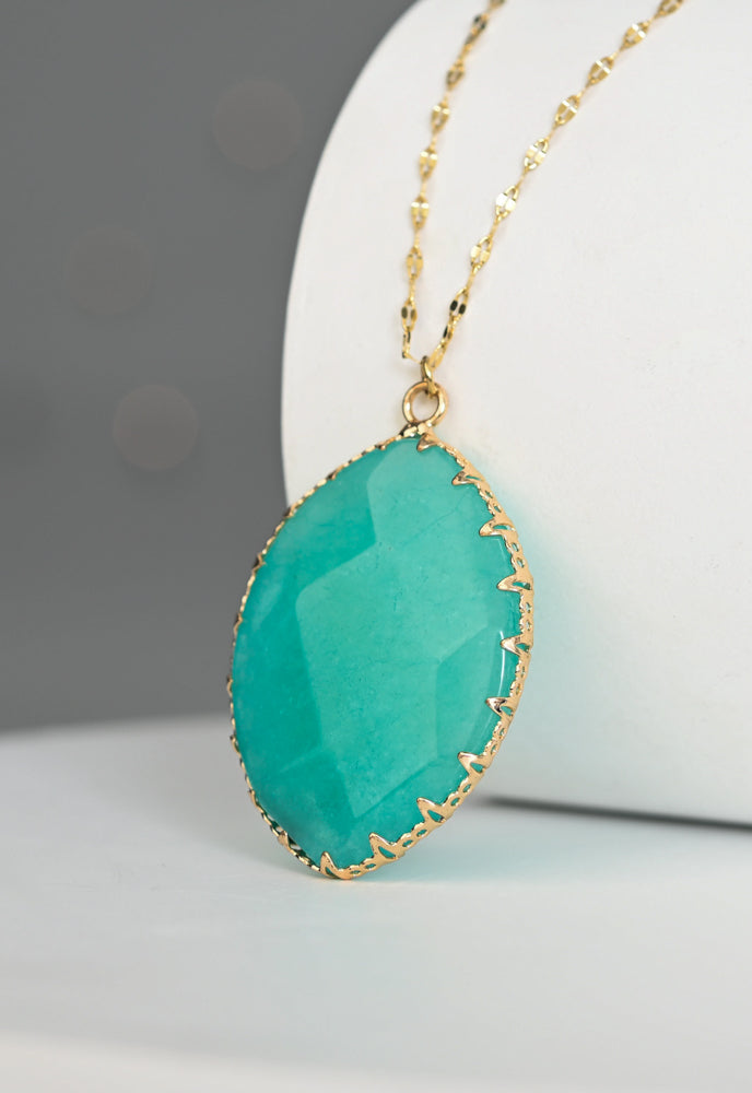 Radiant Light Crystal Necklace in Aqua