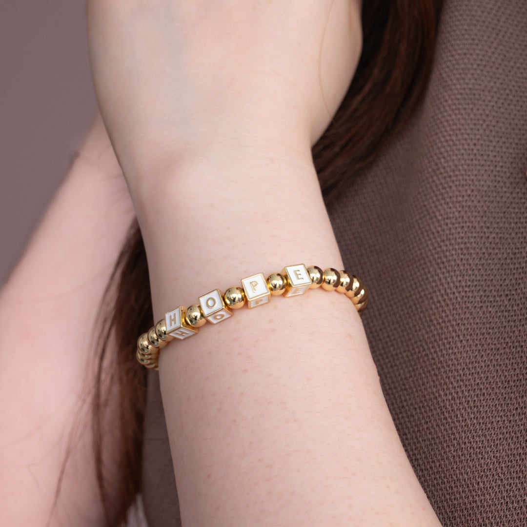 Give Hope, Wear Hope Gift Set