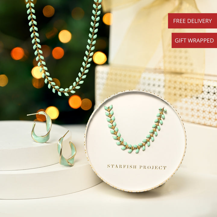 With a Twist Gift Set