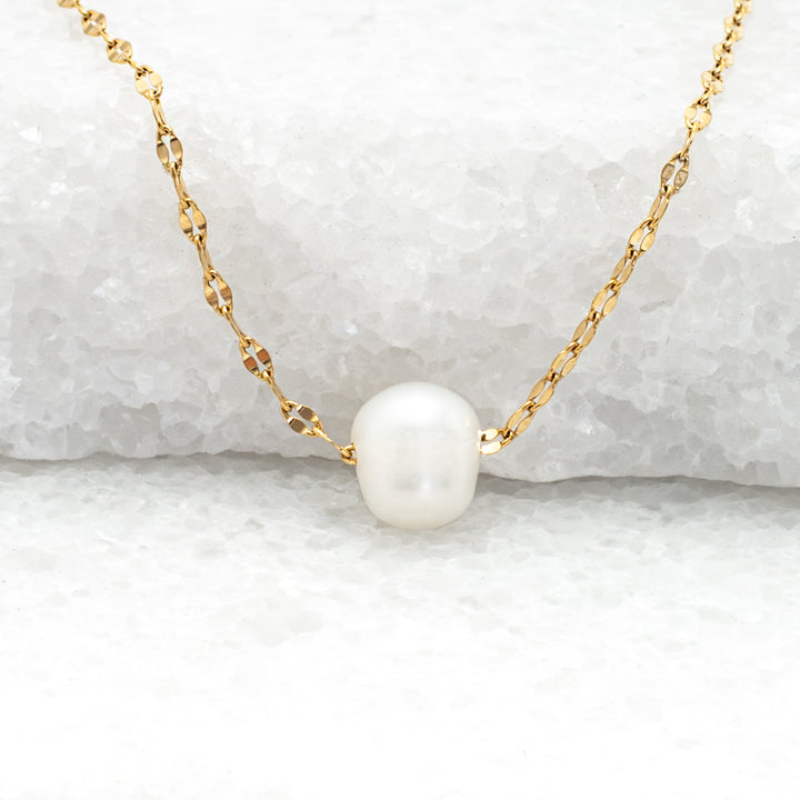 Annie Gold Pearl Necklace