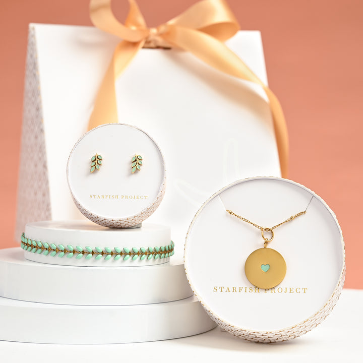 Cherished Gift Set in mint