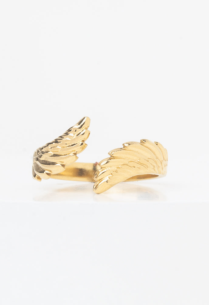 Birds of the Same Feather Gold Ring