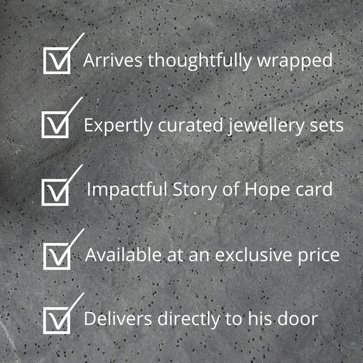 The Freedom Fighter Gift Set in Gold